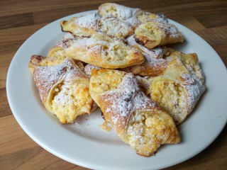 Puff pastry cheesecakes serve as a delicious sweetness for coffee or tea.