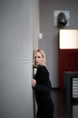 Fototapeta premium wunderbare Frau beim Reisen
