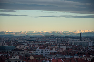 Fototapeta na wymiar Lyon city and the alps 