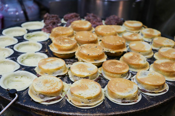 Taiwanese cuisine -Wheel pie(wheel cake)