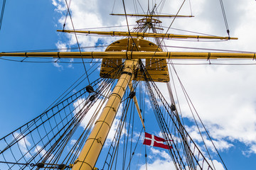 Details klassischer Yachten Großmasttakelage 