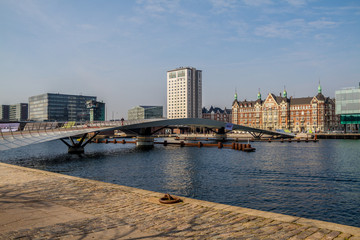 Fototapeta na wymiar Copenhagen Bridge