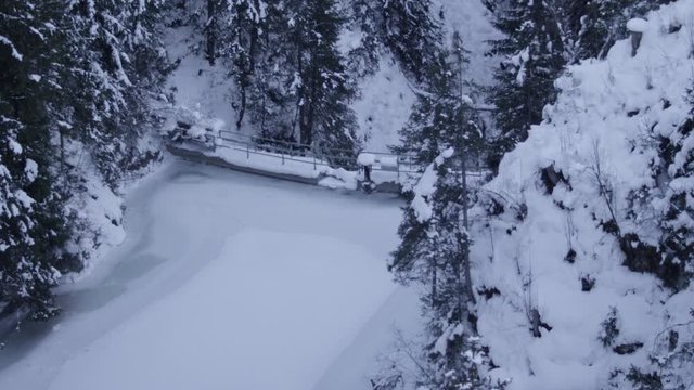 tilt over frozen lake onto mountain serfaus
