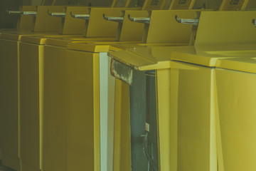 el color y ritmo en lavadora retro