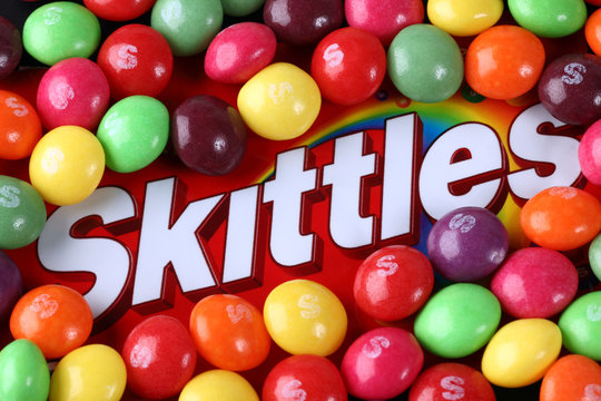 Skittles 이미지 – 찾아보기 20,935 스톡 사진, 벡터 및 비디오 | Adobe Stock