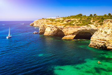 Corredoura Beach, sighted viewpoint on the trail of the Seven Suspended Valleys (Sete Vales Suspensos). Praia da Corredoura near Benagil village, District Faro, Algarve, Southern Portugal.