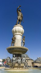 Fototapeta na wymiar monuments of macedonian capitol skopje