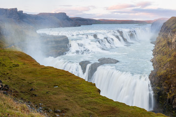 Island - Wasserfall