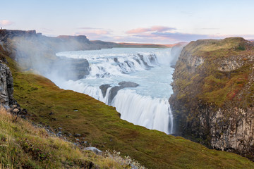 Island - Wasserfall