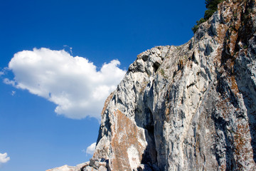 Blue sky und mountain. Summer landscape