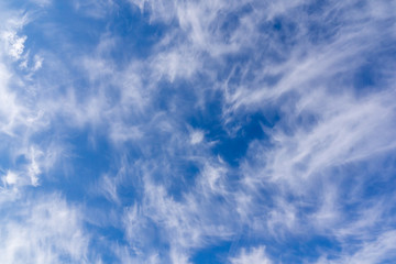 Ciel bleu et nuages