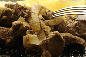 Fegato alla veneziana ft21_8736 Liver with onion