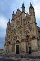 Fototapeta na wymiar Gotischer Dom in Orvieto