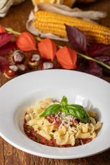 pasta with tomato sauce
