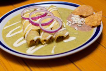 Enchiladas Suizas