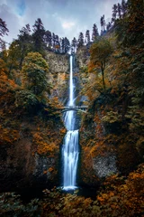 Afwasbaar Fotobehang Watervallen Multnomah Falls, Oregon