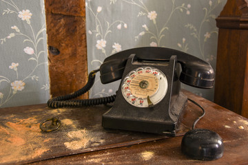 le vieux téléphone