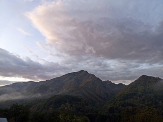 Obraz na płótnie Canvas Clouds over mountains - Cozia 