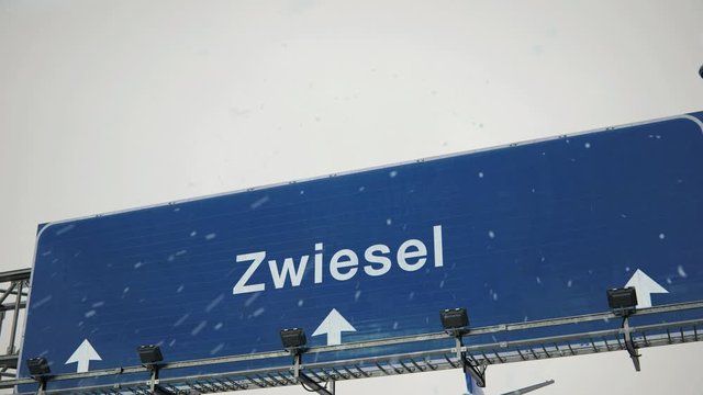 Airplane Landing Zwiesel in Christmas