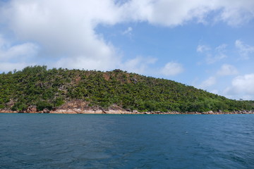 Naklejka premium Beautiful coastine of the Seychelles