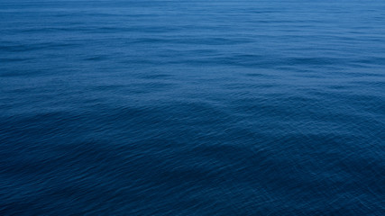 Fototapeta na wymiar Surface of the ocean
