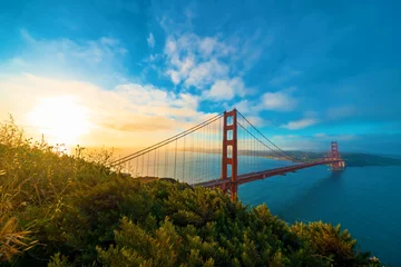 Papier Peint photo Pont du Golden Gate San Francisco's Golden Gate Bridge at sunrise from Marin County