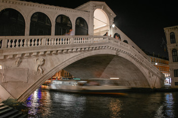 Rialto bridge with boat