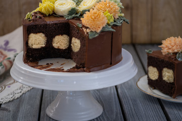 Ganache Buttercream Cake With Piped Buttercream Flowers