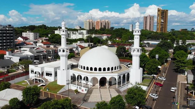 Muslim White Mosque of Omar Ibn Al-Khattab (Foz do Iguacu, Brazil) aerial view