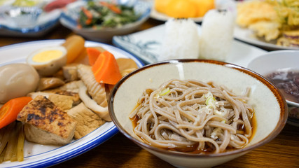 佐渡大崎そばの会でのそばと郷土料理