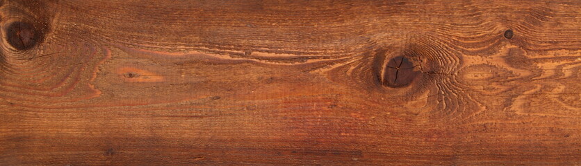 eine alte braune Bretterwand