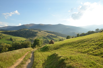 Fototapeta na wymiar Borzhava mountain range, Ukrainian Carpathians