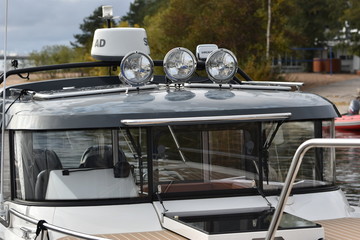 корабли, катера, яхты, река, море, причал, порт,  путешествия