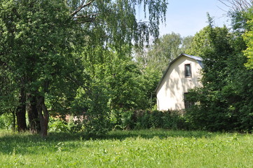 house in the Park on a Sunny day