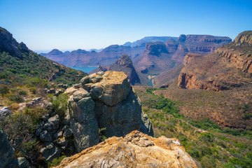 hiking the leopard trail, upper lookout, blyde river canyon, south africa 53