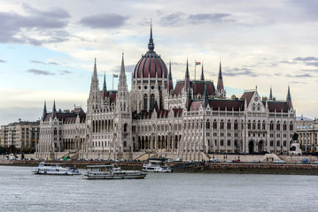 Fototapeta premium Hungarian Parliament in Budapest, Hungary.