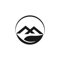 Fototapeta na wymiar creative mountain logo vector template
