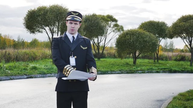 pilot flight plan checklist   papers weather  uniform  airline