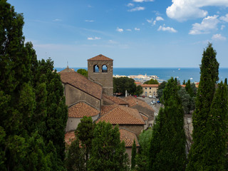Fototapeta premium Trieste an der Adria / Italien / Europa: Castello di San Giusto Martire, Piazza della Cattedrale – Basilica Forense