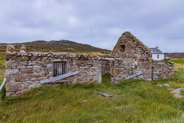 Fototapeta na wymiar Owey Island vistas and abandoned irish cottages, wild atlantic way, county donegal, Ireland