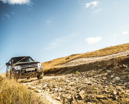 Krasnodar, Russia, 2016: Mitsubishi Pajero-4 on rocky hills