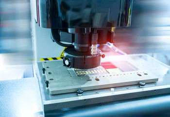 Vision measuring instrument inspecting PCB circuit board