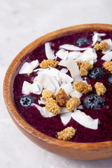 Healthy Food. vegan berries smoothie bowl