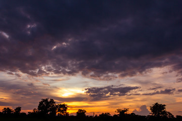 Fototapeta na wymiar twilight Beauty Evening colorful clouds - sunlight with dramatic sky.Dramatic sky