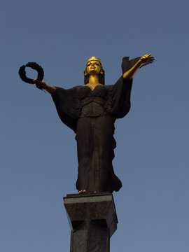 monument to Sofia