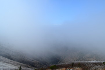 Fototapeta na wymiar fog in mountains