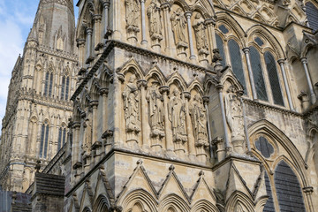 Fototapeta premium The Cathedral, known as the Cathedral Church of the Blessed Virgin Mary, is an Anglican cathedral in Salisbury, England. It is regarded as one of the leading examples of Early English architecture.