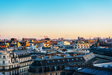 Obraz premium PARIS, FRANCE - December 12, 2018: Antique building view in Paris city, France.