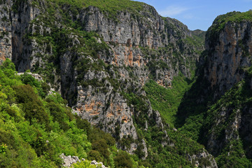 Obraz premium Vikos Gorge, Pindus Mountains, Zagori, Epirus, Greece