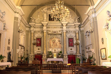 Fototapeta na wymiar Interior of the church of Santa Caterina, a place of Catholic worship located at the western end of the built-up area Pienza, in Tuscany, Italy.